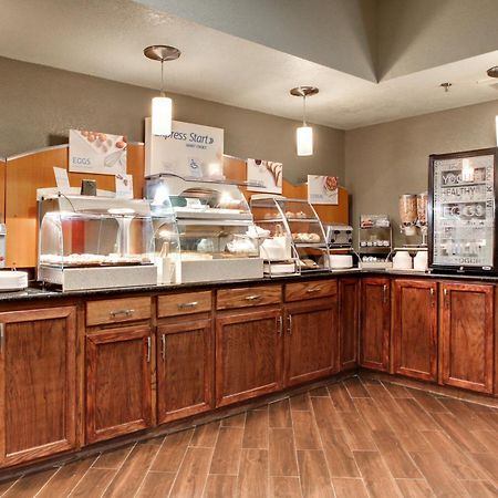 Holiday Inn Express Marshfield - Springfield Area By Ihg Esterno foto